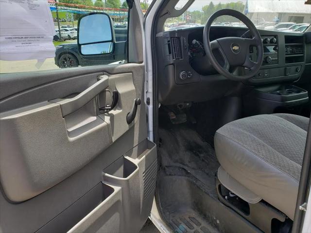 2017 Chevrolet Express Cutaway Work Van