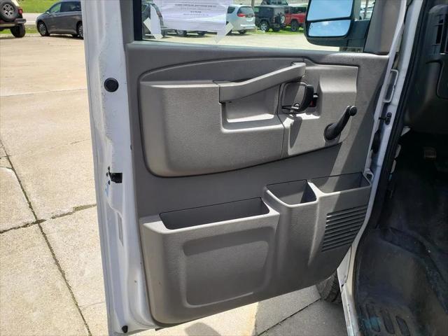 2017 Chevrolet Express Cutaway Work Van