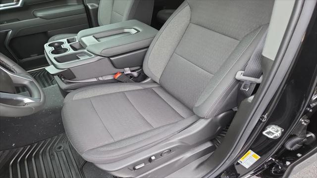 2026 Chevrolet Silverado 1500 4WD Crew Cab Standard Bed LT
