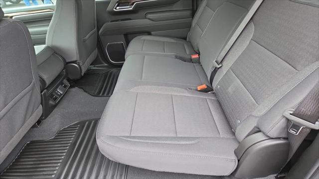 2026 Chevrolet Silverado 1500 4WD Crew Cab Standard Bed LT