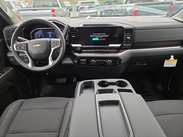 2026 Chevrolet Silverado 1500 4WD Crew Cab Standard Bed LT