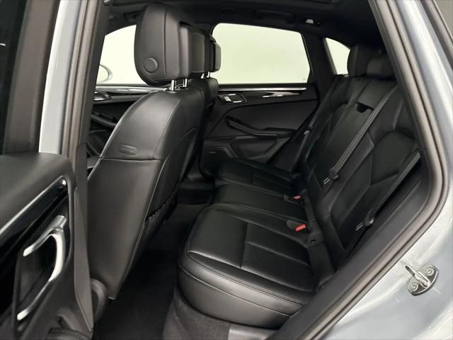 2025 Porsche Macan Macan