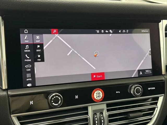 2025 Porsche Macan Macan