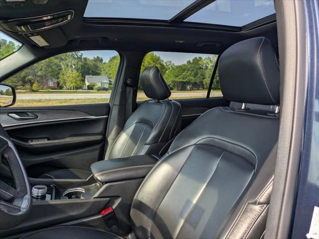 2024 Jeep Grand Cherokee L Limited 4x2
