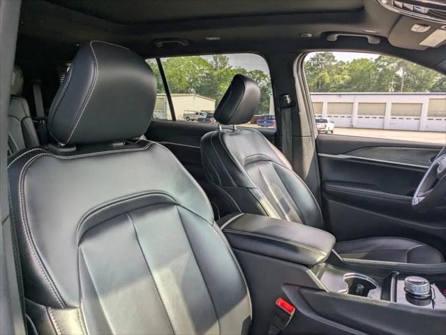 2024 Jeep Grand Cherokee L Limited 4x2