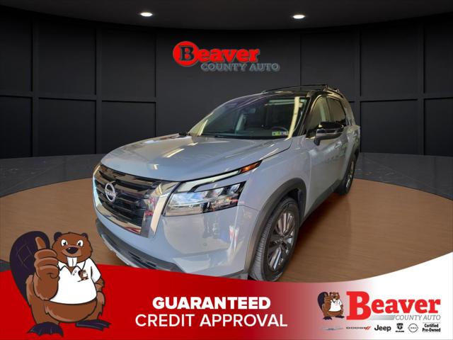 2023 Nissan Pathfinder SL 4WD