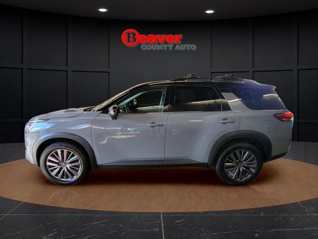2023 Nissan Pathfinder SL 4WD