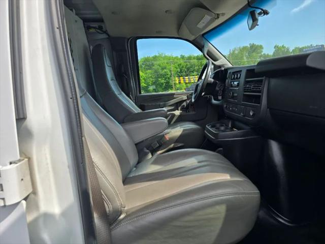 2019 Chevrolet Express Work Van