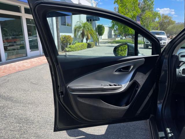 2014 Chevrolet Volt Base