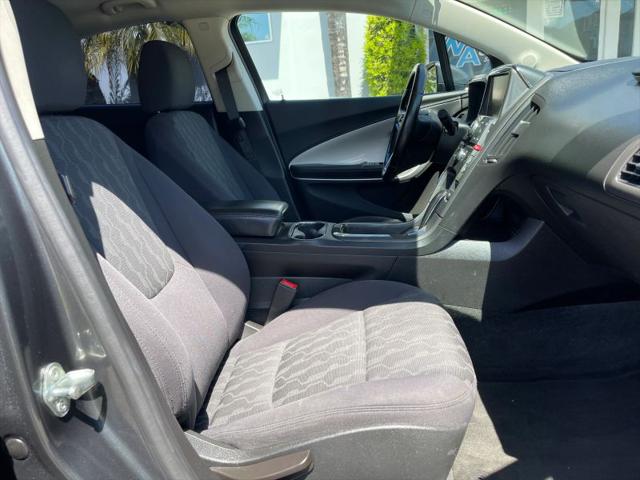 2014 Chevrolet Volt Base