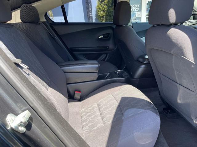 2014 Chevrolet Volt Base