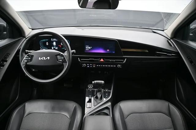 2023 Kia Niro EX