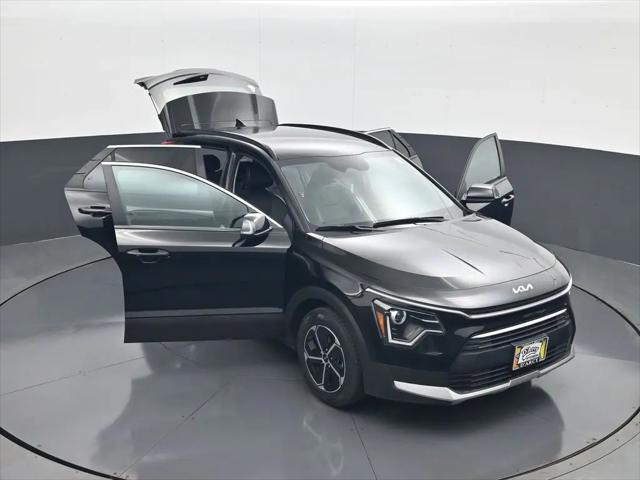 2023 Kia Niro EX