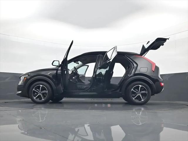 2023 Kia Niro EX