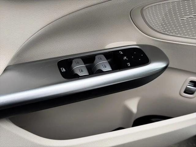 2025 Mercedes-Benz C-CLASS C 300 C 300
