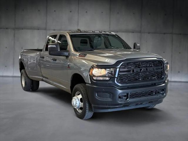 2024 Ram 3500 Tradesman Crew Cab 4x4 8' Box