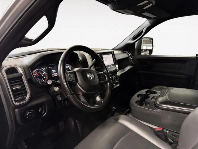 2024 Ram 3500 Tradesman Crew Cab 4x4 8' Box