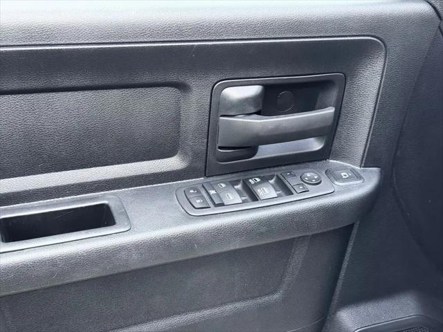 2024 Ram 3500 Tradesman Crew Cab 4x4 8' Box