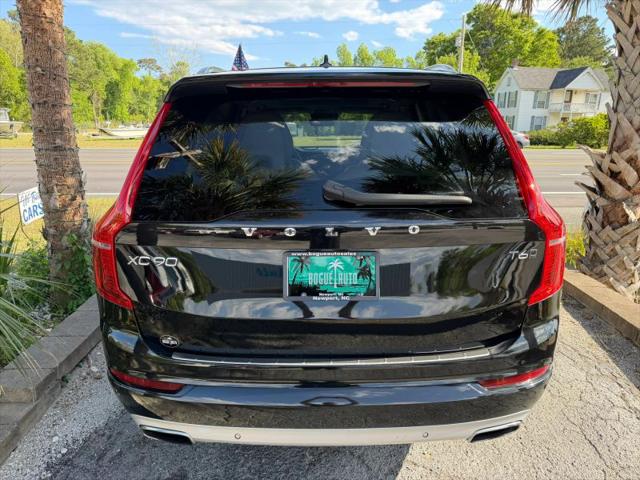 2021 Volvo XC90 T6 Momentum 6 Passenger