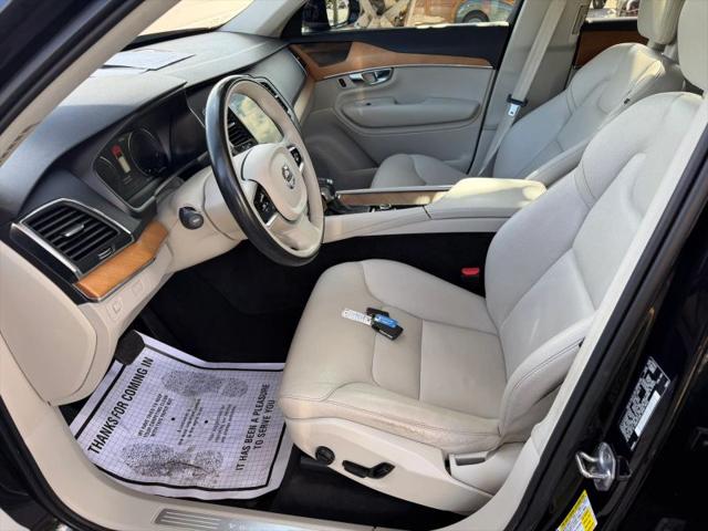 2021 Volvo XC90 T6 Momentum 6 Passenger