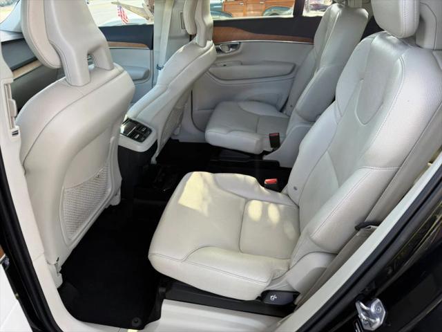 2021 Volvo XC90 T6 Momentum 6 Passenger