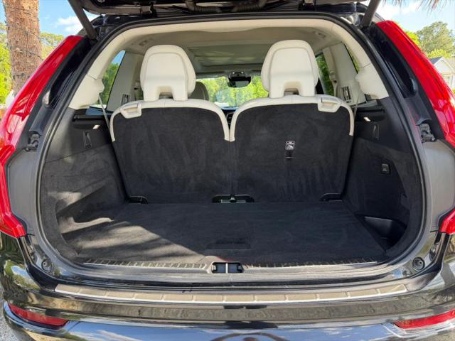 2021 Volvo XC90 T6 Momentum 6 Passenger