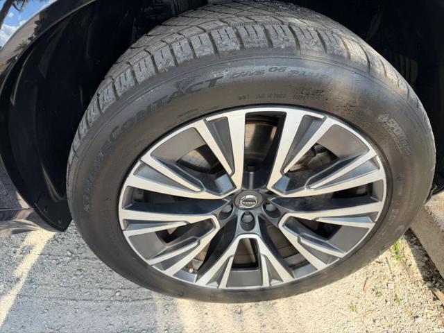 2021 Volvo XC90 T6 Momentum 6 Passenger