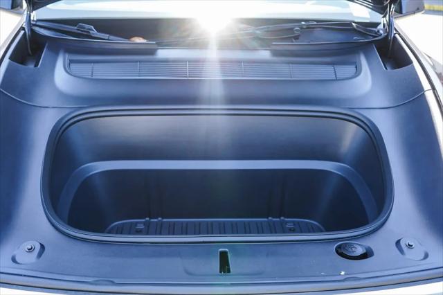 2026 Tesla Model Y Premium All-Wheel Drive