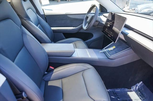 2026 Tesla Model Y Premium All-Wheel Drive