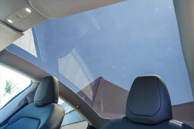 2026 Tesla Model Y Premium All-Wheel Drive