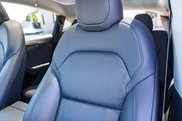 2026 Tesla Model Y Premium All-Wheel Drive
