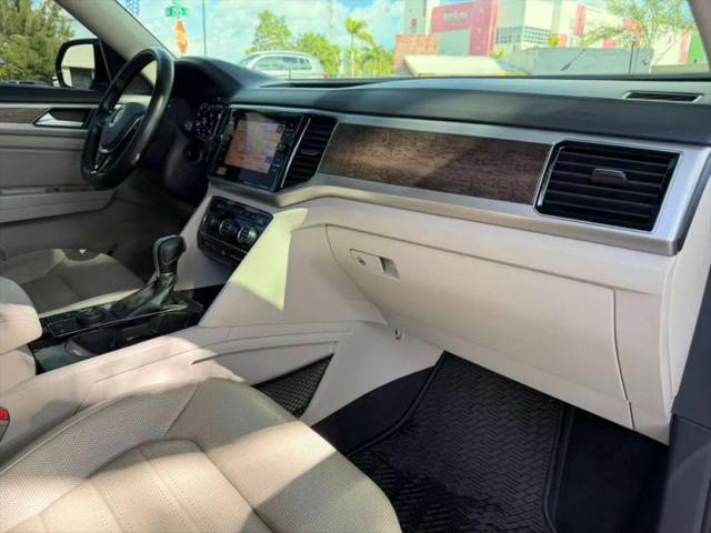 2018 Volkswagen Atlas 3.6L V6 SEL Premium