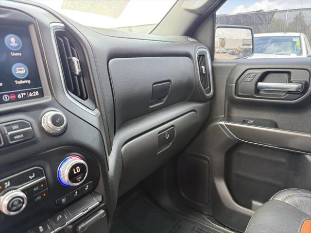 2022 GMC Sierra 1500 Limited 4WD Crew Cab Short Box AT4