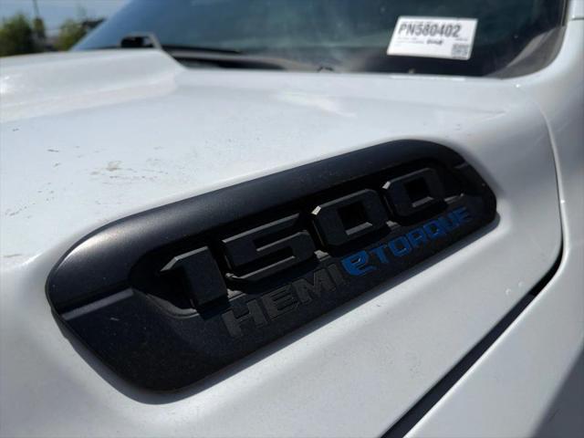 2023 Ram 1500 Big Horn Crew Cab 4x4 5'7" Box