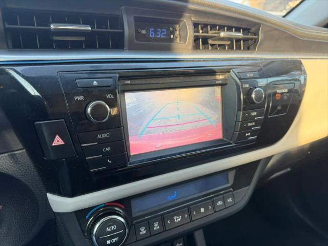 2015 Toyota Corolla LE