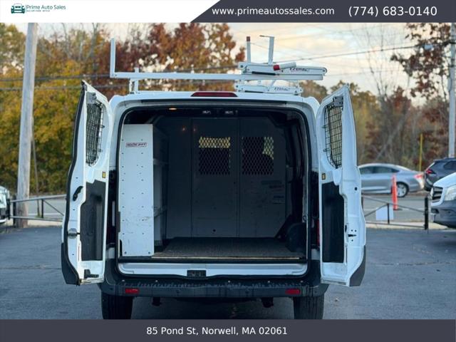 2016 Ford Transit w/60/40 Side Door w/RWB