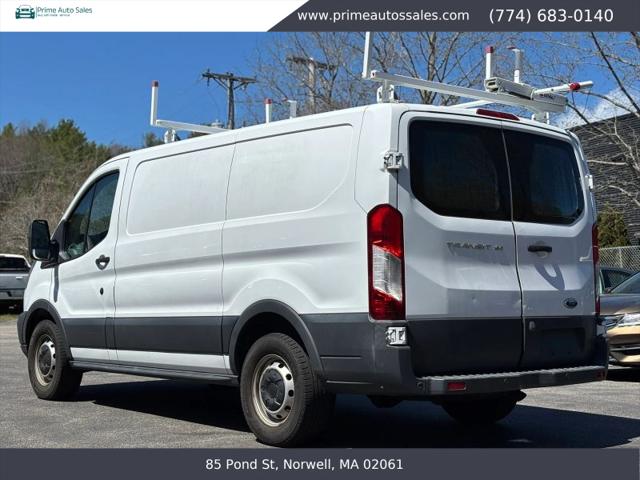 2016 Ford Transit w/60/40 Side Door w/RWB