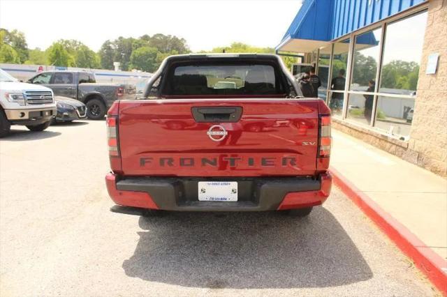 2022 Nissan Frontier Crew Cab SV 4x2