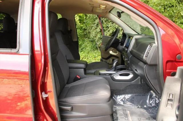 2022 Nissan Frontier Crew Cab SV 4x2