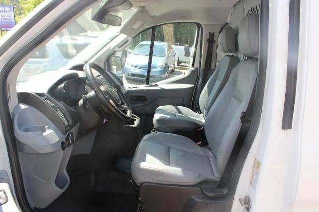 2016 Ford Transit w/60/40 Side Door w/RWB