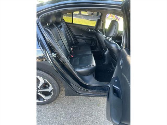 2016 Honda Accord EX-L V-6