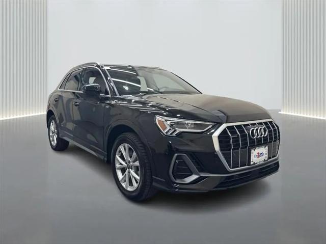 2023 Audi Q3 Premium Plus 45 TFSI S line quattro Tiptronic