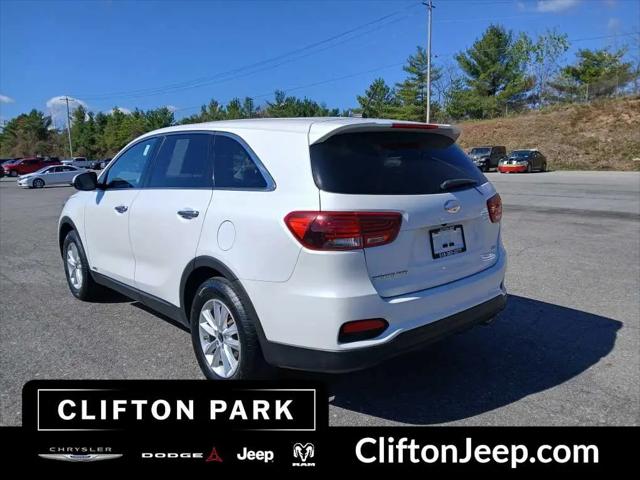 2020 Kia Sorento 2.4L LX