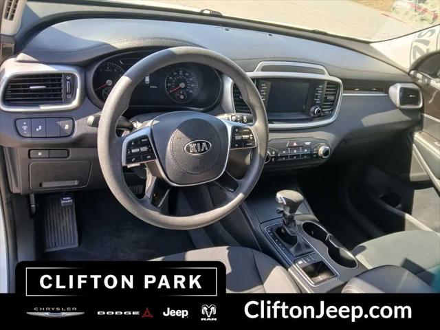 2020 Kia Sorento 2.4L LX