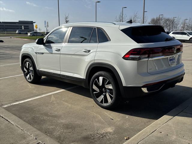 2026 Volkswagen Atlas Cross Sport SE with Technology