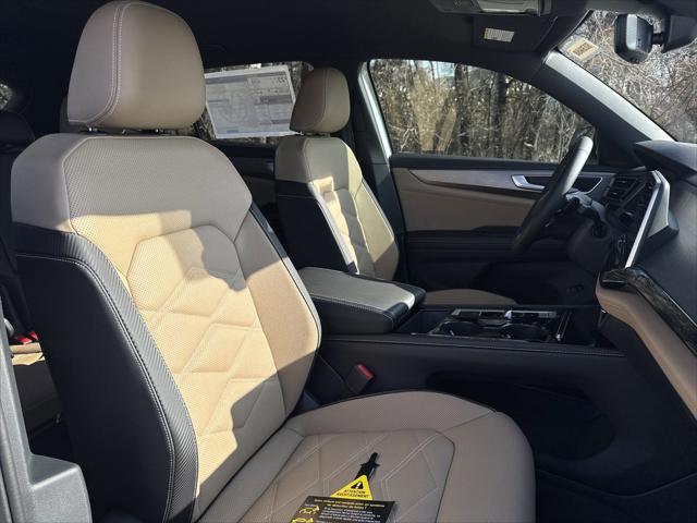 2026 Volkswagen Atlas Cross Sport SE with Technology