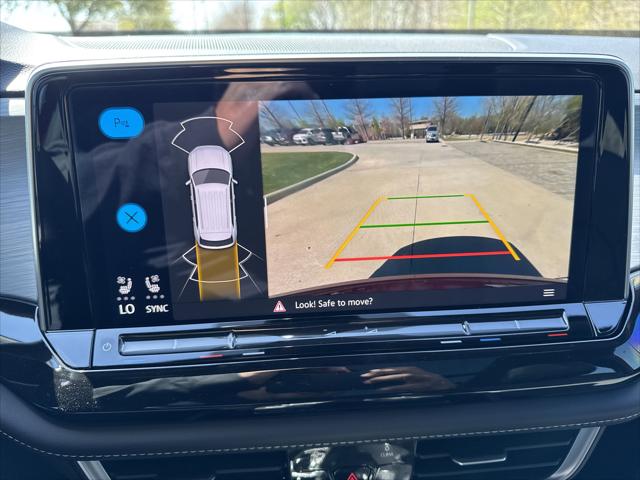 2026 Volkswagen Atlas Cross Sport SE with Technology
