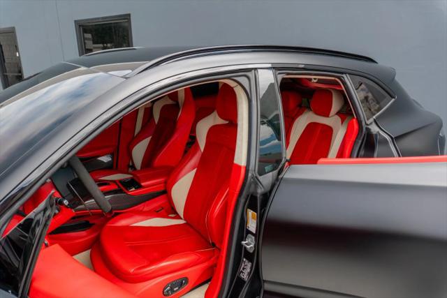 2023 Aston Martin DBX 707