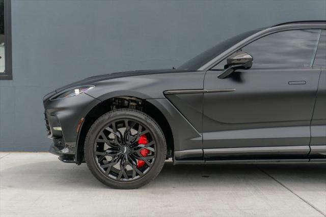 2023 Aston Martin DBX 707