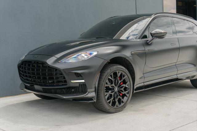 2023 Aston Martin DBX 707